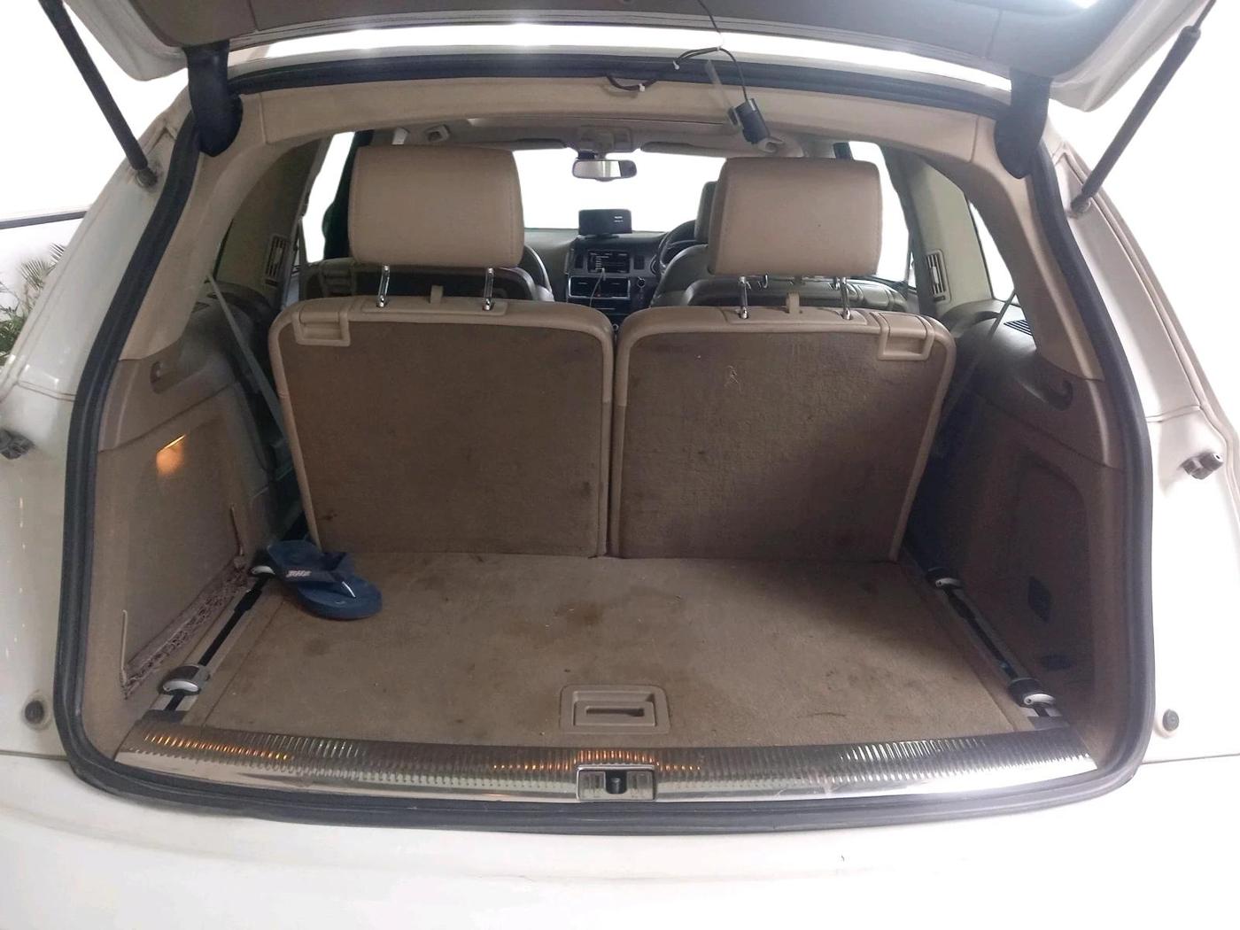 2013 Audi Q7 4.2 TDI QUATTRO, Diesel, Automatic, 74,732 km, exterior
