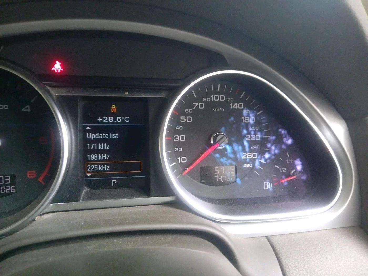2013 Audi Q7 4.2 TDI QUATTRO, Diesel, Automatic, 74,732 km, interior