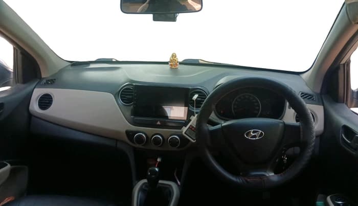 2013 Hyundai Grand i10 MAGNA 1.2 KAPPA VTVT, Petrol, Manual, 1,25,102 km, interior