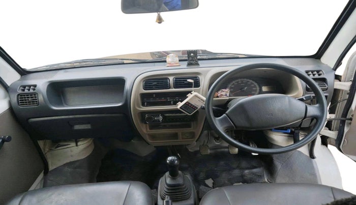 2017 Maruti Eeco 5 STR WITH A/C+HTR, Petrol, Manual, 97,508 km, interior