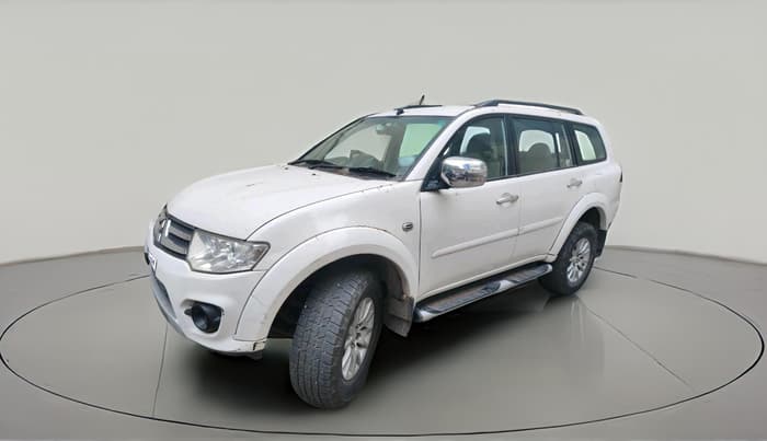 2016 Mitsubishi Pajero Sport 2.5 AT 4X2, Diesel, Automatic, 1,40,440 km, exterior