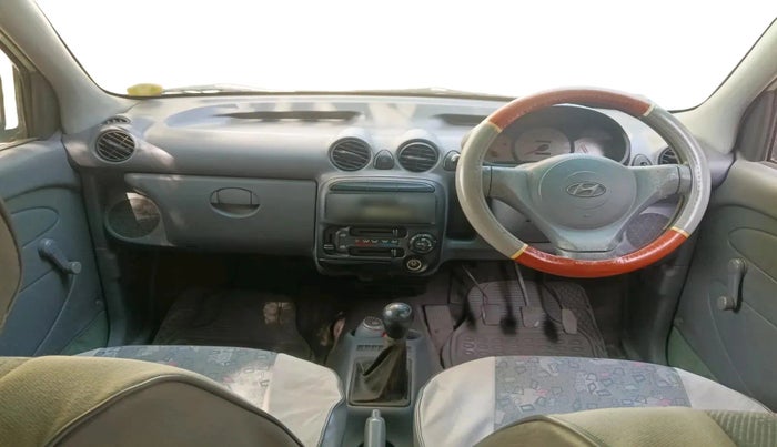 2004 Hyundai Santro Xing XP, Petrol, Manual, 1,19,864 km, interior