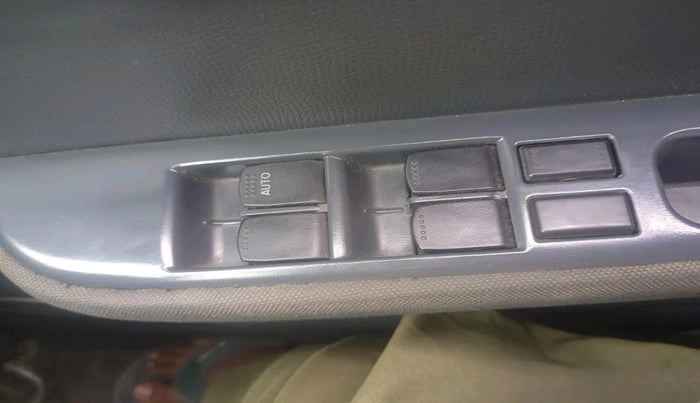 2011 Maruti Swift VDI, Diesel, Manual, 88,889 km, interior