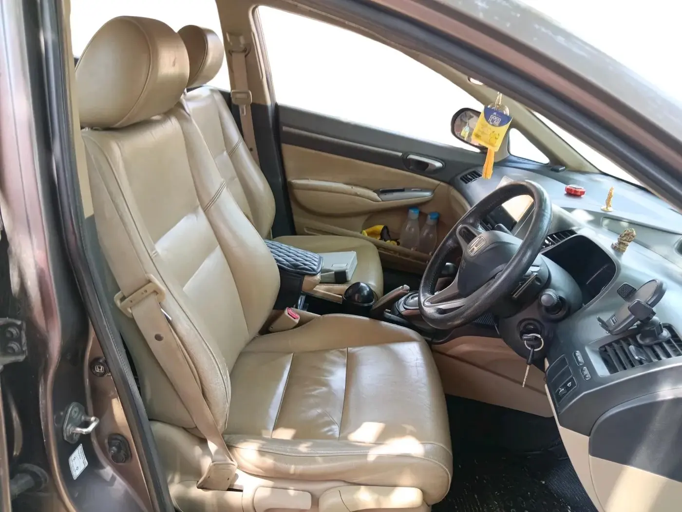 2011 Honda Civic 1.8L I-VTEC V AT SUNROOF, Petrol, Automatic, 1,18,067 km, interior