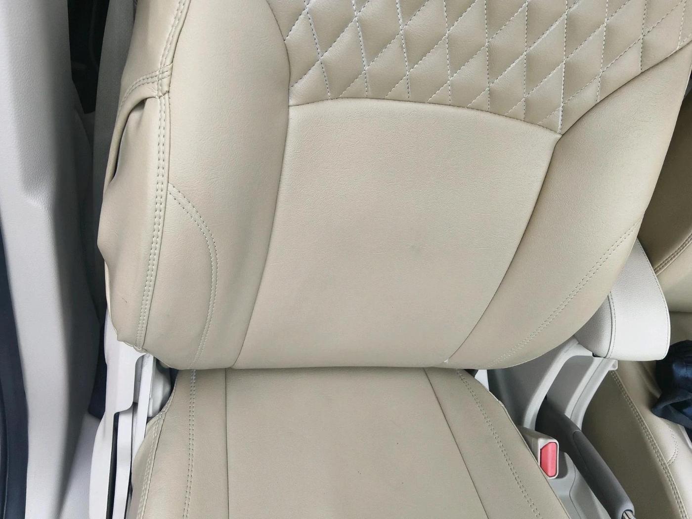 2025 Maruti Ertiga ZXI  CNG, CNG, Manual, 1,958 km, interior