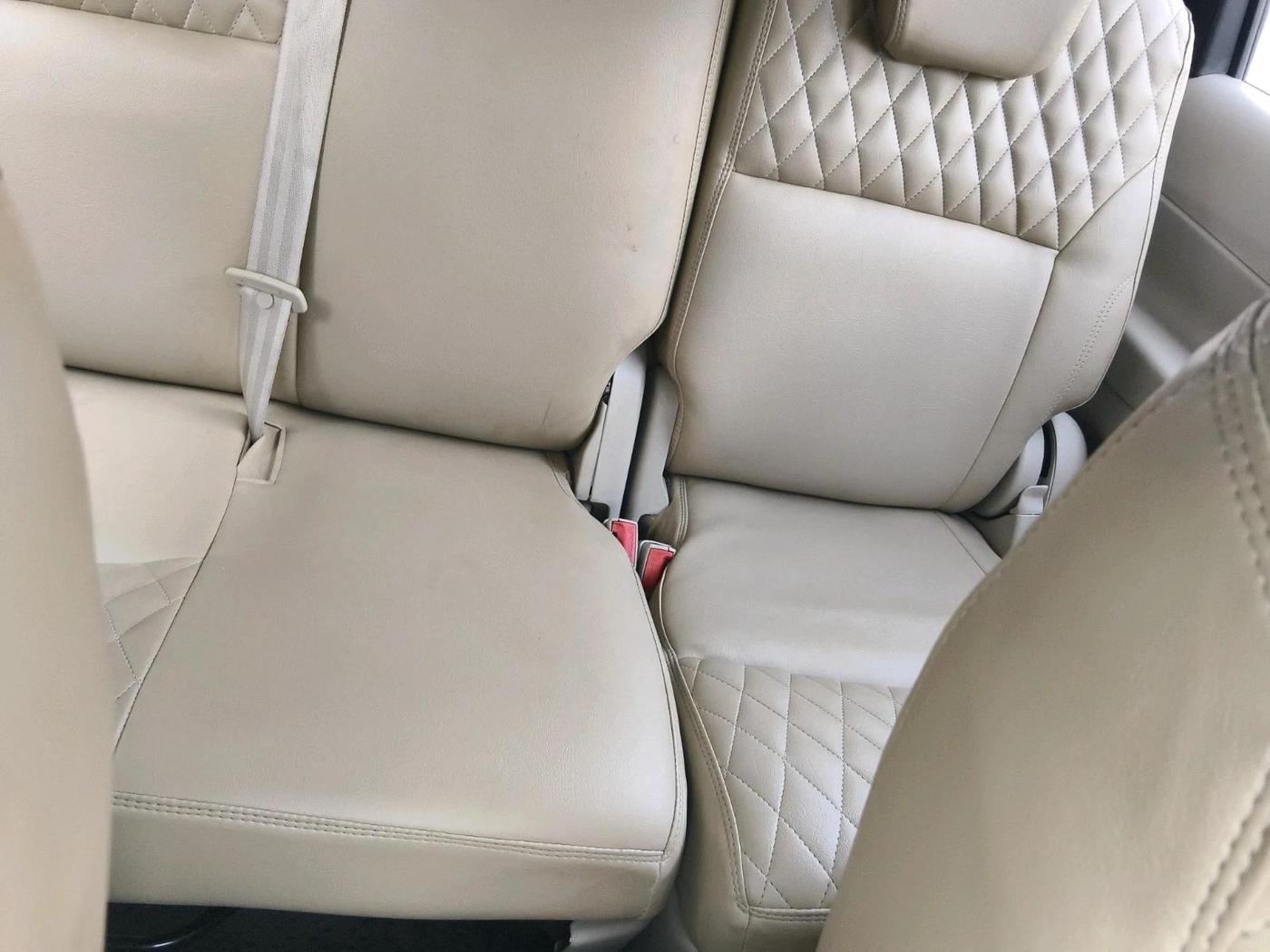 2025 Maruti Ertiga ZXI  CNG, CNG, Manual, 1,958 km, interior