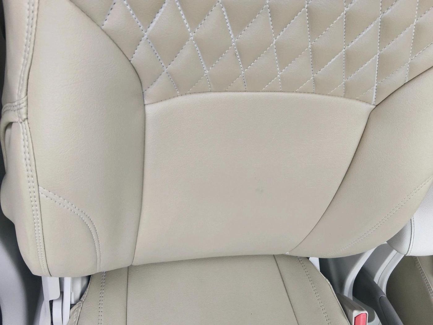 2025 Maruti Ertiga ZXI  CNG, CNG, Manual, 1,958 km, interior