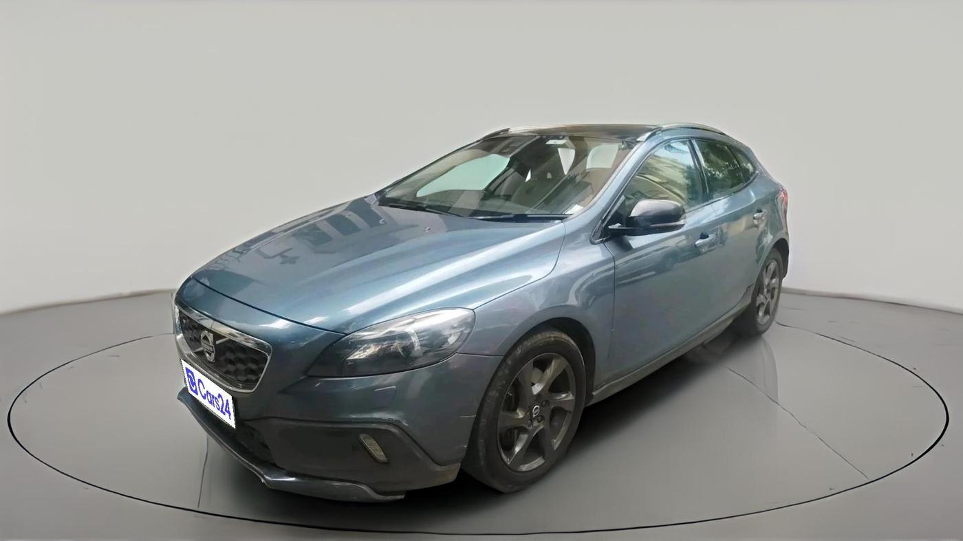 2014 Volvo V40 Cross Country D3, Diesel, Automatic, 1,46,501 km, exterior