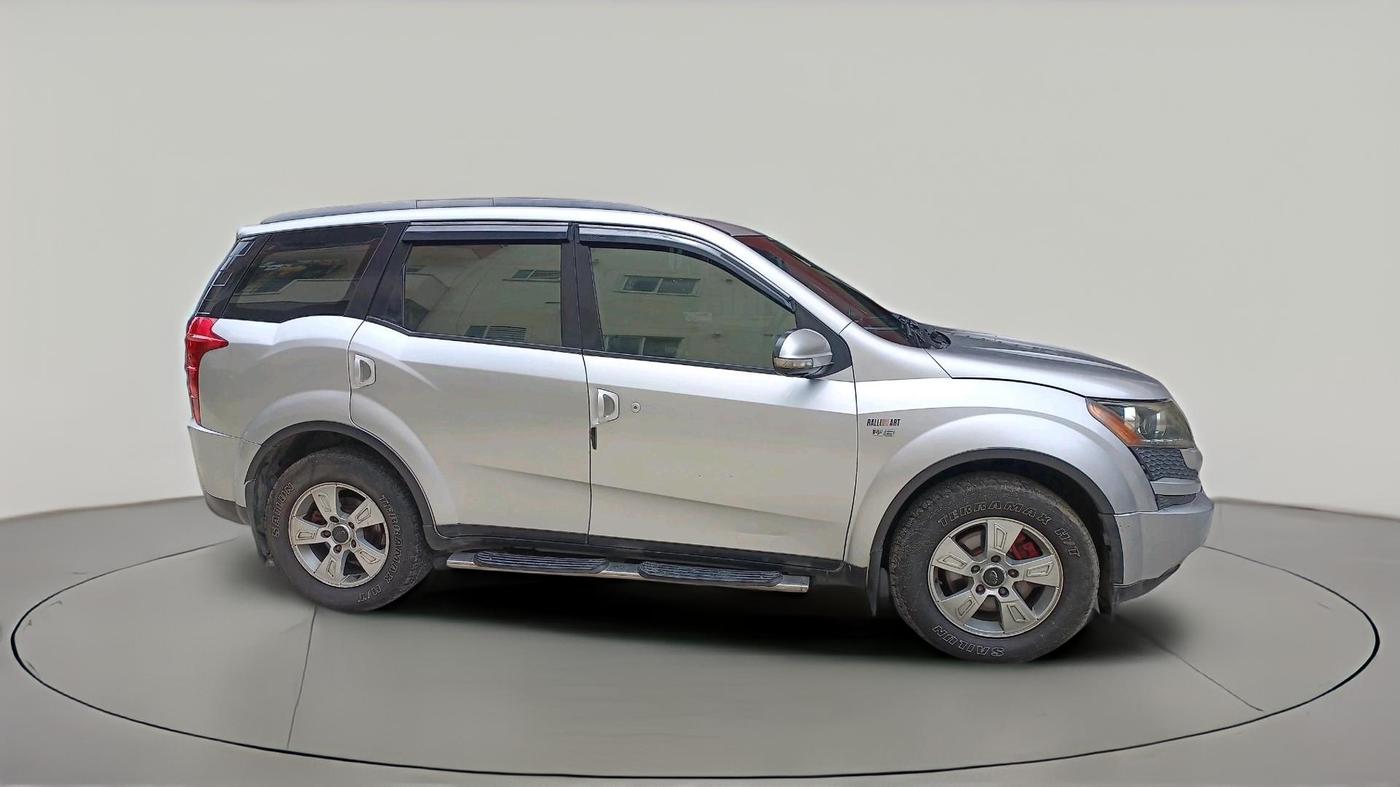 2013 Mahindra XUV500 W8, Diesel, Manual, 1,32,338 km, exterior