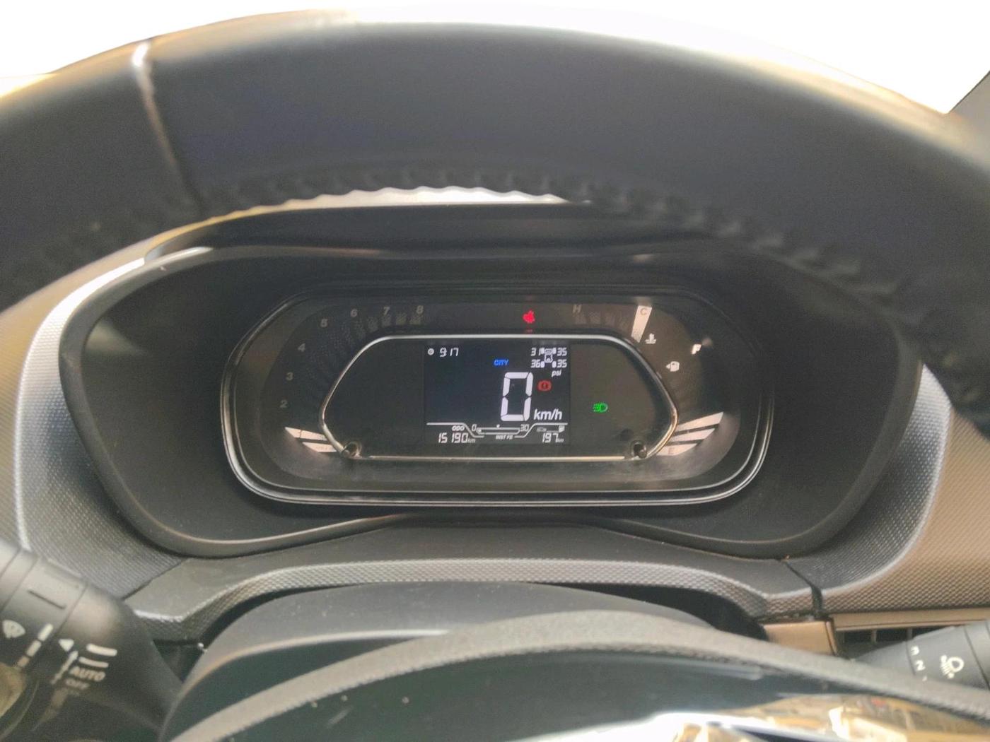 2022 Tata NEXON XZ PLUS (HS) PETROL DARK EDITION, Petrol, Manual, 15,500 km, interior