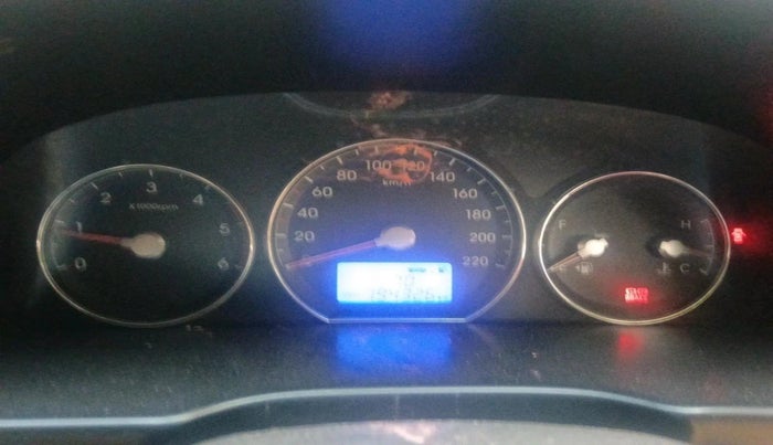 2011 Hyundai Santa Fe 2 WD, Diesel, Manual, 1,94,326 km, interior