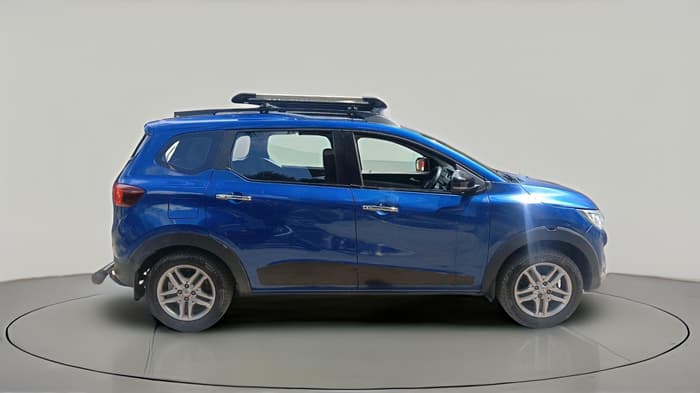 2023 Renault TRIBER RXZ, Petrol, Manual, 92,726 km, exterior