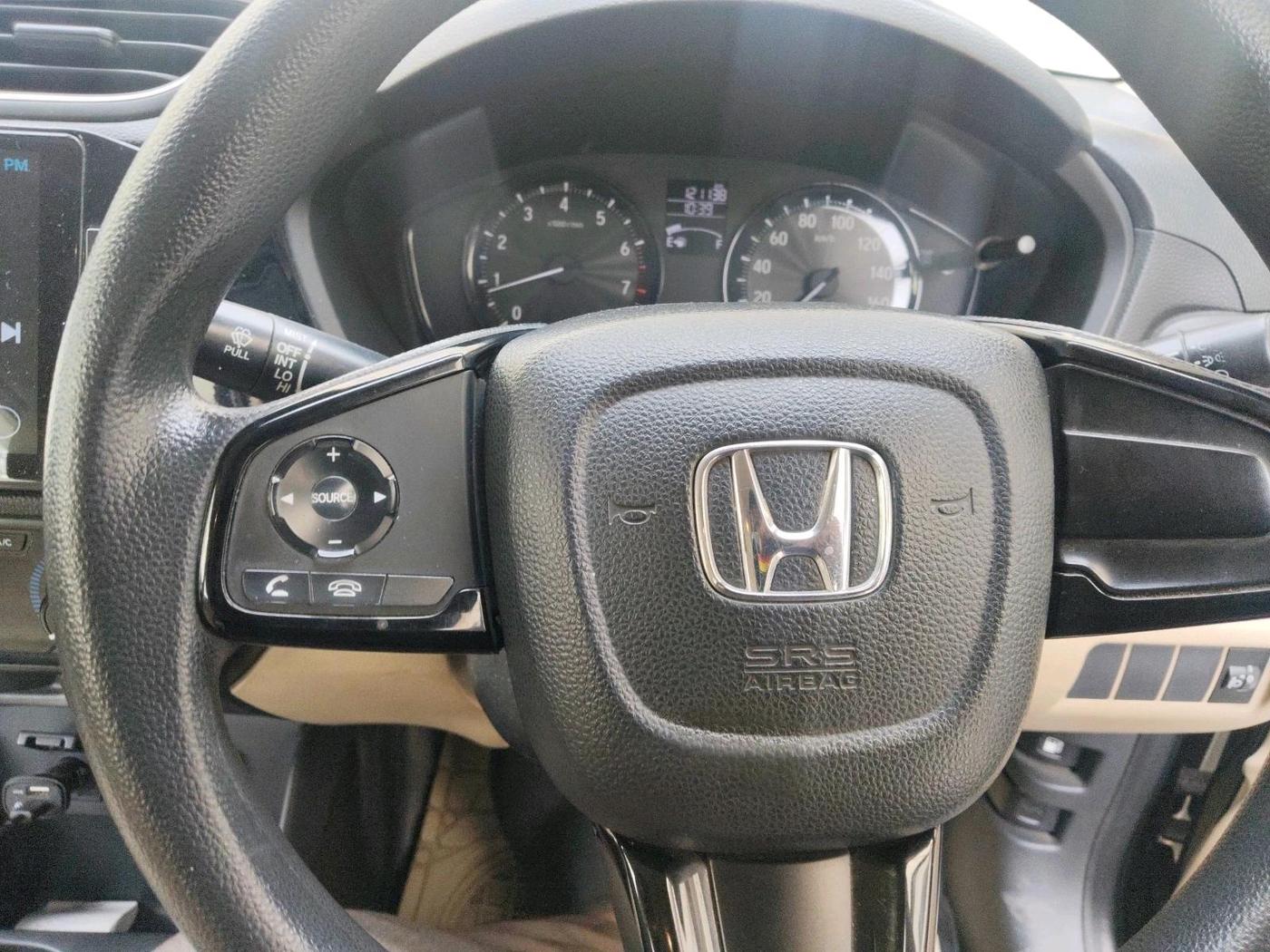 2018 Honda Amaze 1.2L I-VTEC S, Petrol, Manual, 1,21,138 km, interior