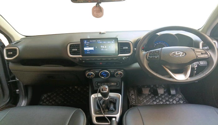 2021 Hyundai VENUE SX 1.0 TURBO, Petrol, Manual, 31,137 km, interior