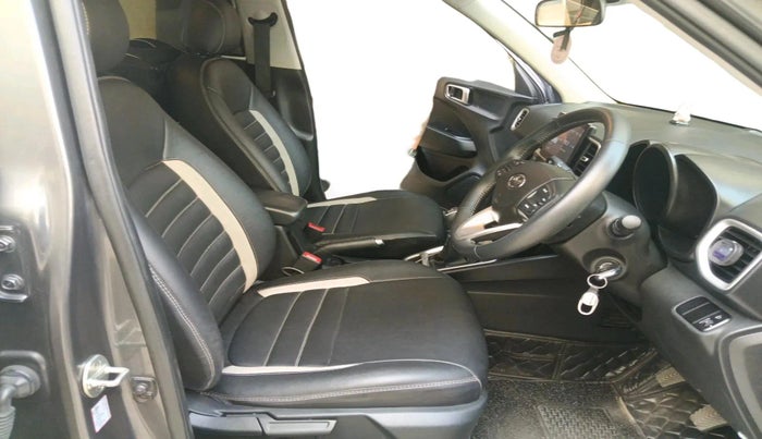 2021 Hyundai VENUE SX 1.0 TURBO, Petrol, Manual, 31,137 km, interior