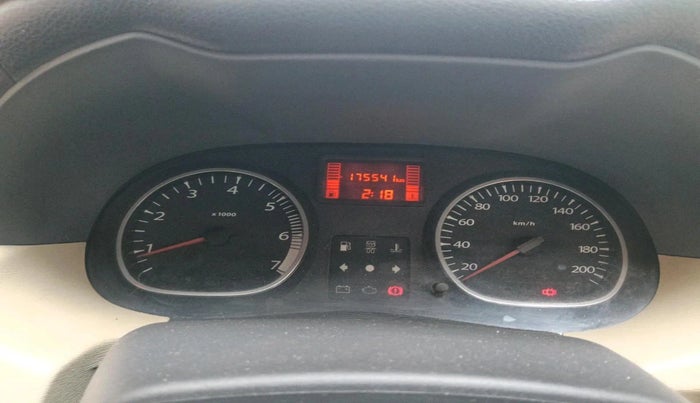 2013 Renault Duster 110 PS RXZ 4X4 MT DIESEL, Diesel, Manual, 1,75,541 km, interior