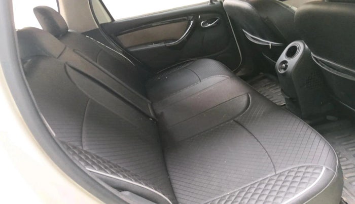 2013 Renault Duster 110 PS RXZ 4X4 MT DIESEL, Diesel, Manual, 1,75,541 km, interior