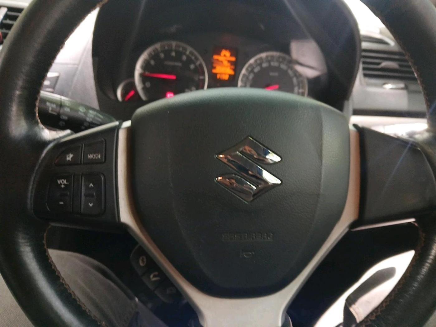 2015 Maruti Swift ZXI, Petrol, Manual, 1,05,858 km, interior