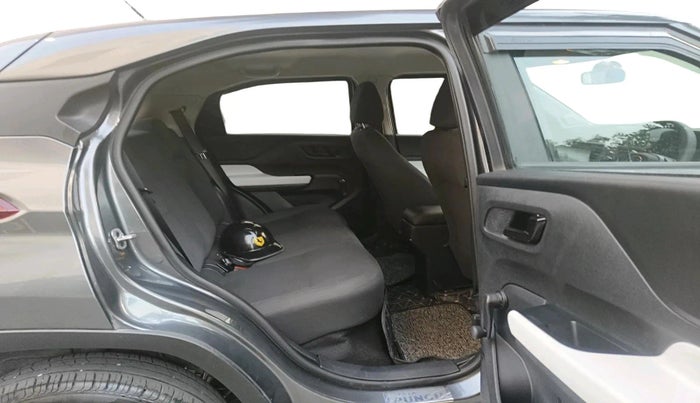 2024 Tata PUNCH PURE MT, Petrol, Manual, 21,801 km, interior