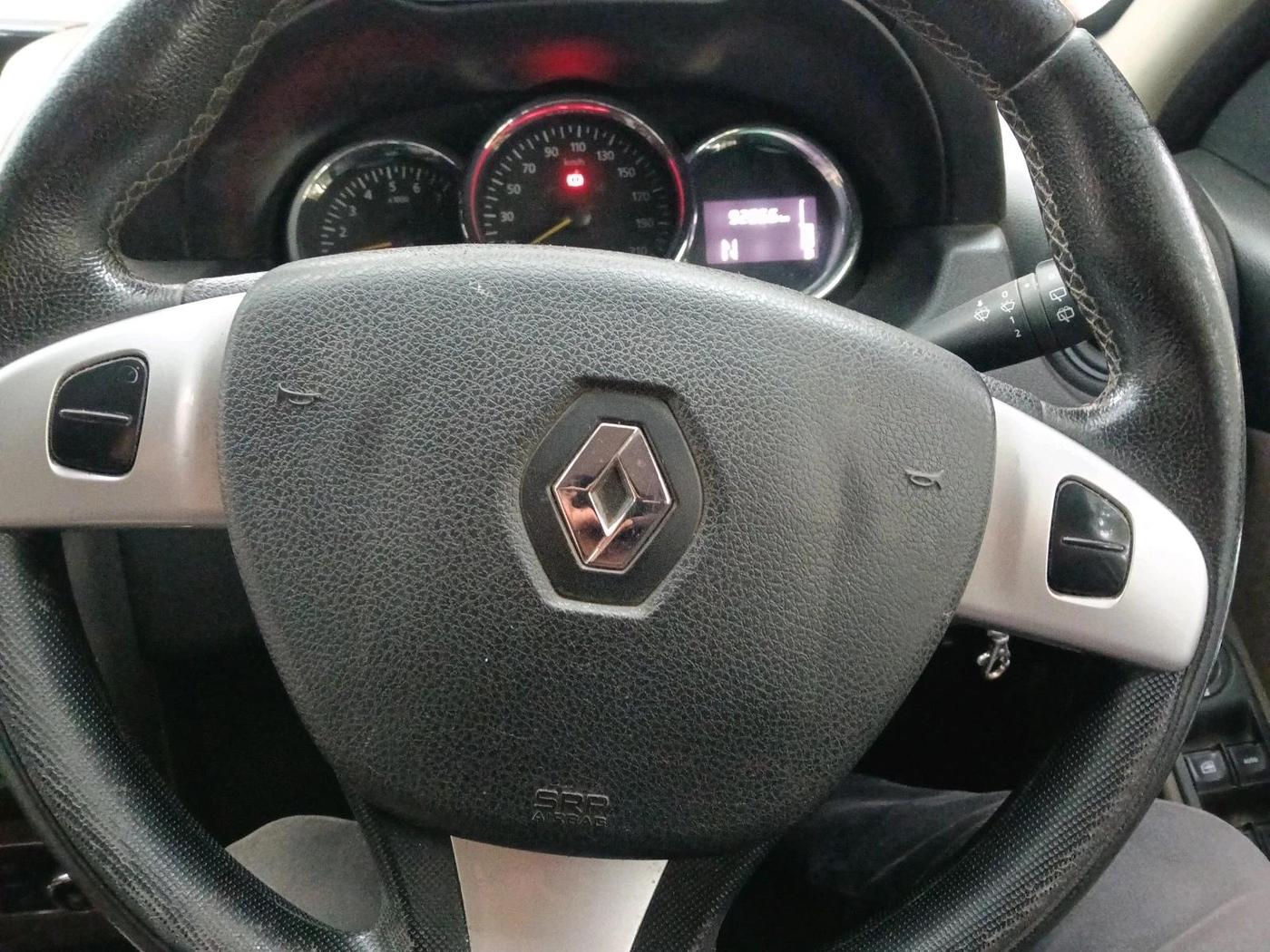 2018 Renault Duster 110 PS RXZ 4X2 AMT DIESEL, Diesel, Automatic, 92,866 km, interior