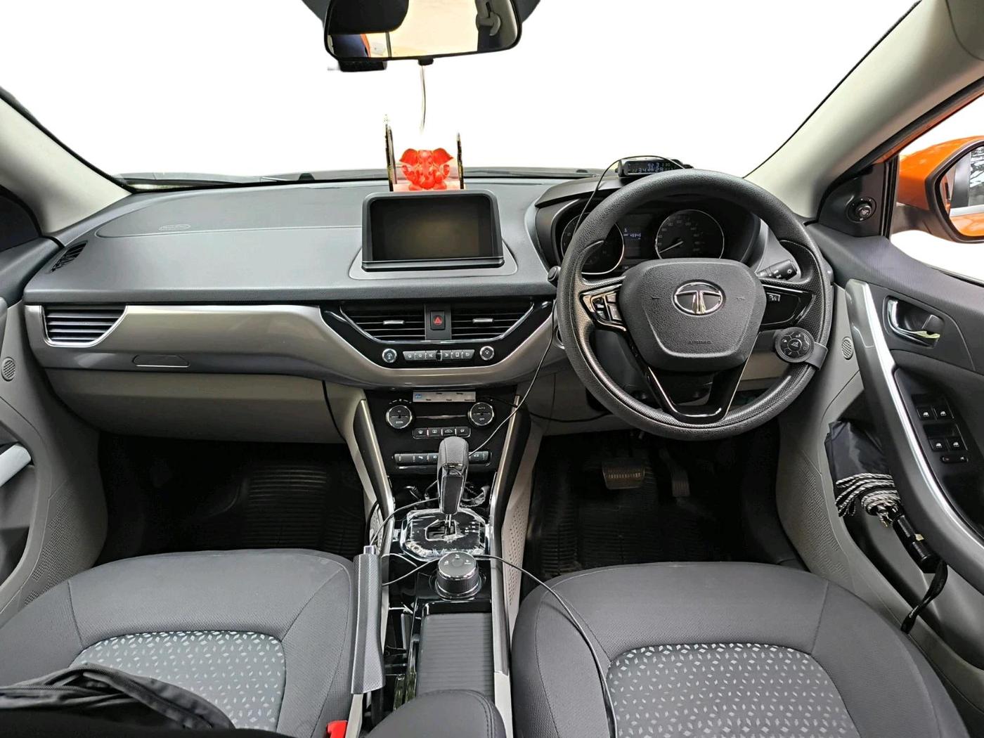 2018 Tata NEXON XZA PLUS PETROL, Petrol, Automatic, 45,945 km, interior