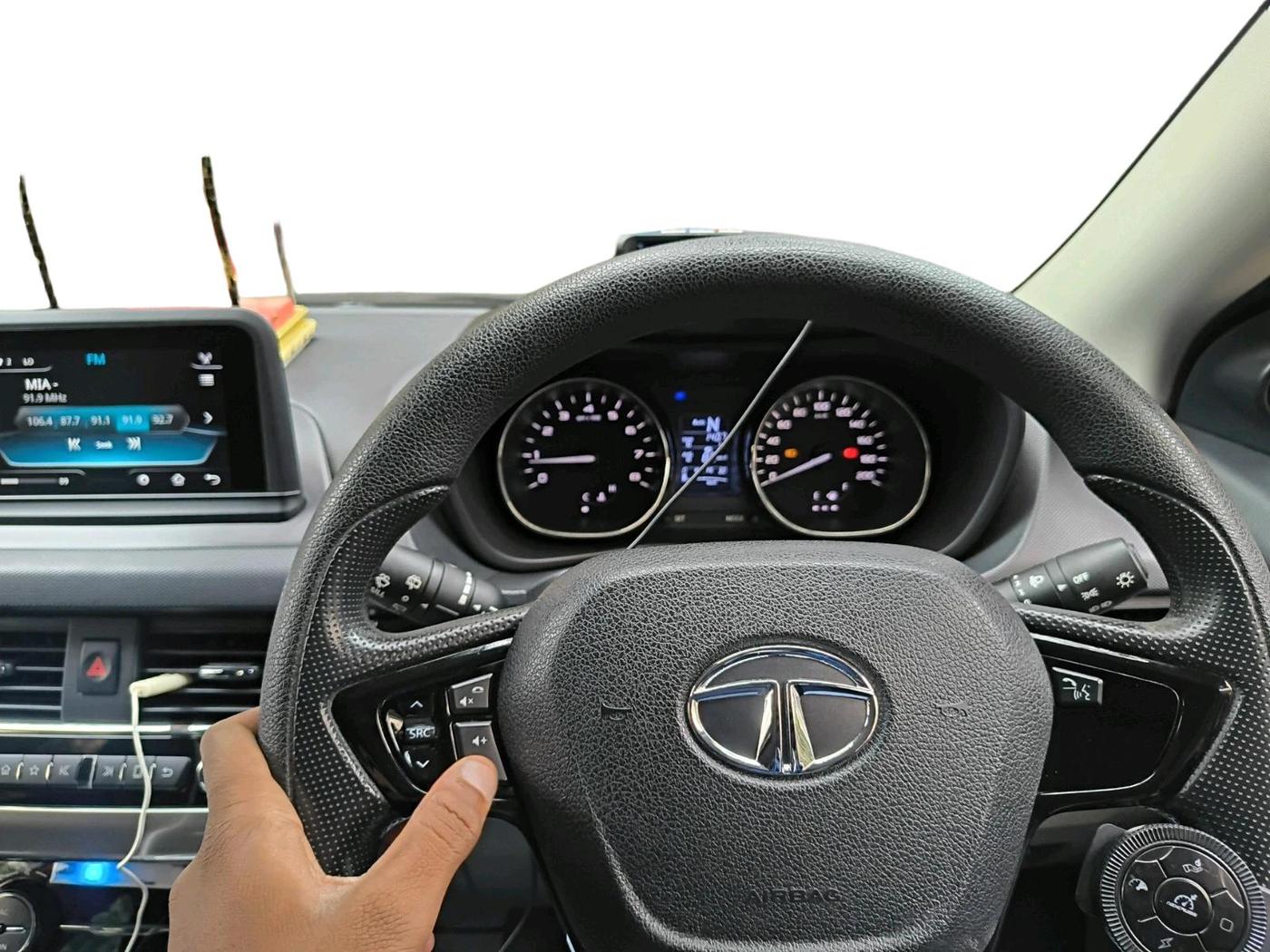 2018 Tata NEXON XZA PLUS PETROL, Petrol, Automatic, 45,945 km, interior