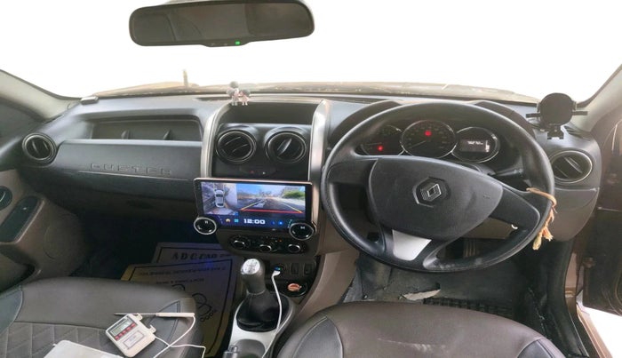 2017 Renault Duster RXL PETROL, Petrol, Manual, 78,270 km, interior
