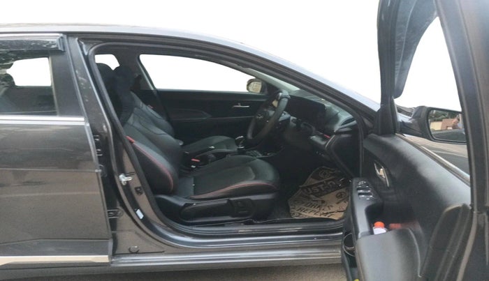 2023 Hyundai Verna SX (O) 1.5 TURBO PETROL MT, Petrol, Manual, 29,928 km, interior