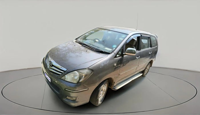 2011 Toyota Innova V 2.5 7 STR, Diesel, Manual, 1,66,846 km, exterior