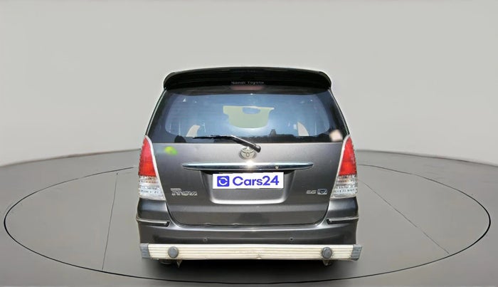 2011 Toyota Innova V 2.5 7 STR, Diesel, Manual, 1,66,846 km, exterior