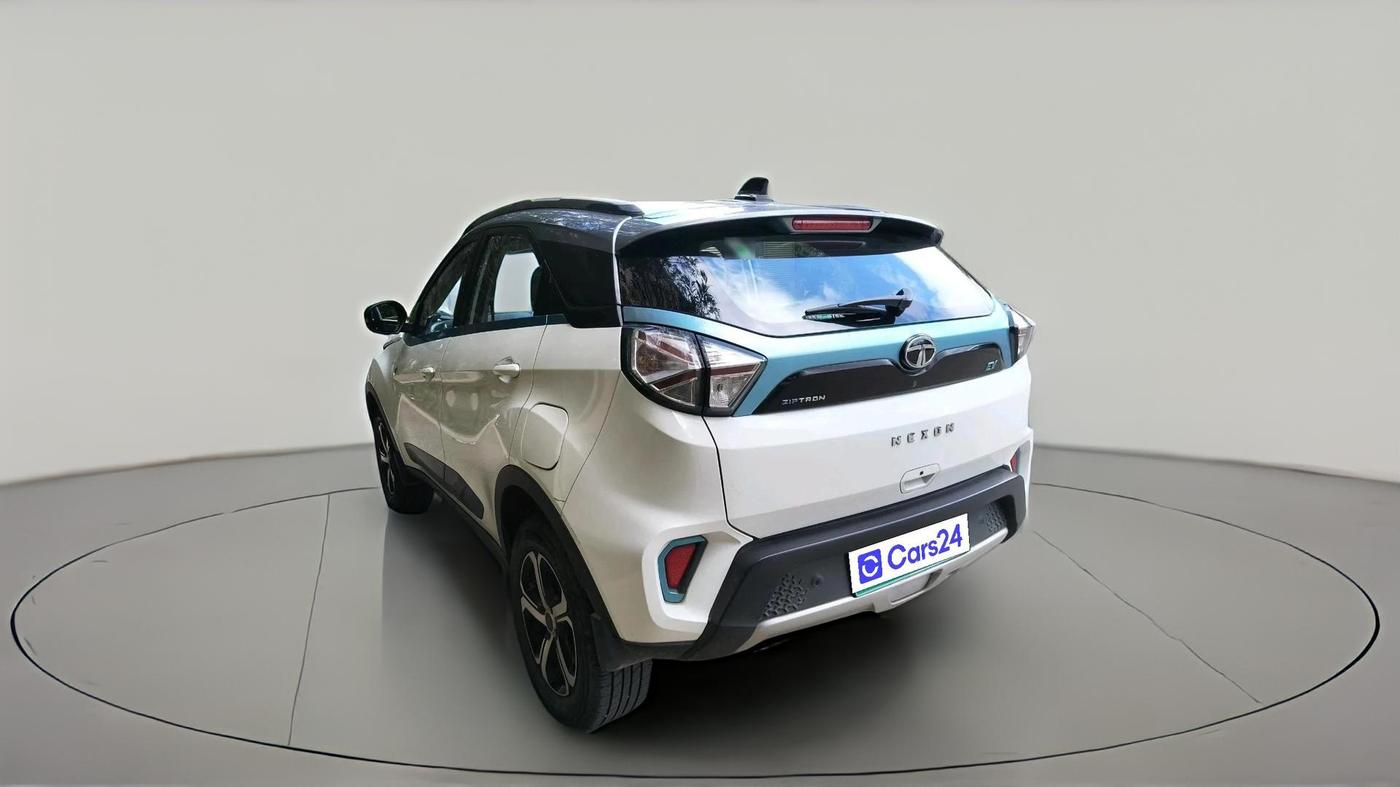 2022 Tata NEXON EV XZ PLUS LUX, Electric, Automatic, 45,236 km, exterior