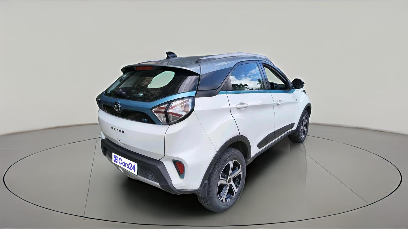 2022 Tata NEXON EV XZ PLUS LUX, Electric, Automatic, 45,236 km, exterior