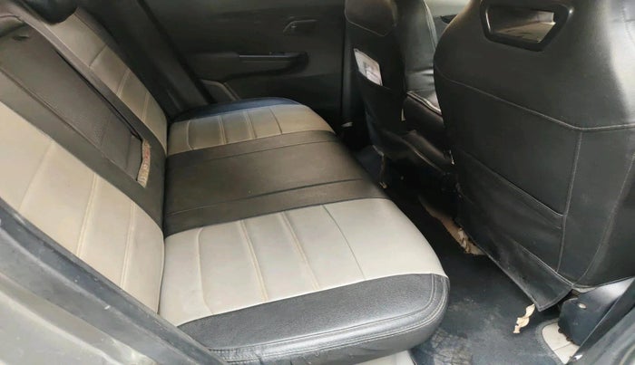 2018 Mahindra KUV 100 NXT K8 P 6 STR, Petrol, Manual, 85,701 km, interior