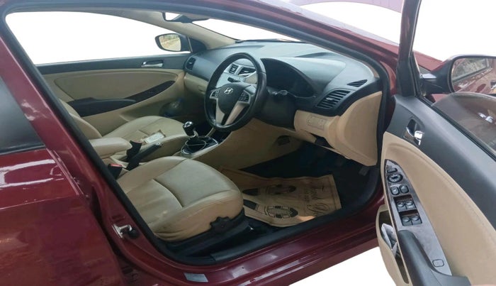 2014 Hyundai Verna FLUIDIC 1.6 VTVT SX OPT, Petrol, Manual, 55,076 km, interior