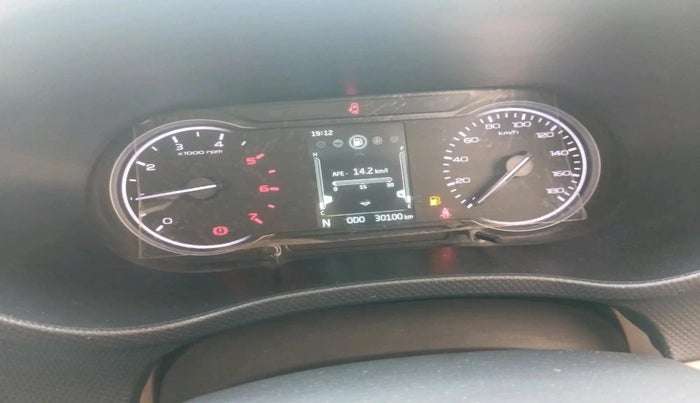 2022 Mahindra BOLERO NEO N 10, Diesel, Manual, 30,100 km, interior