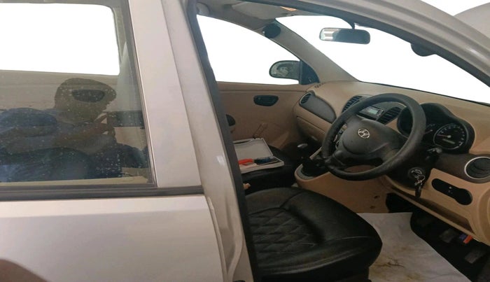 2010 Hyundai i10 D LITE 1.1, Petrol, Manual, 24,852 km, interior