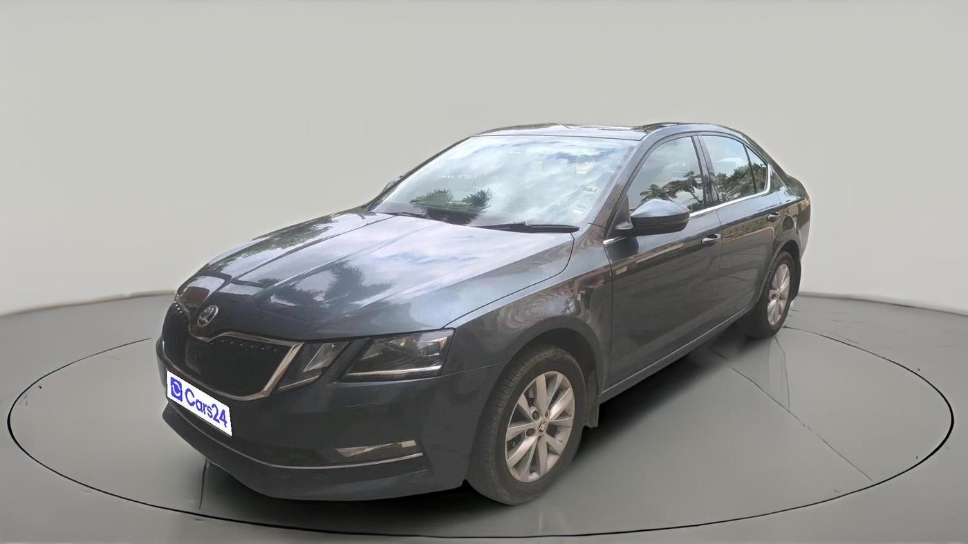 2017 Skoda Octavia STYLE PLUS AT 1.8 TSI, Petrol, Automatic, 1,23,557 km, exterior