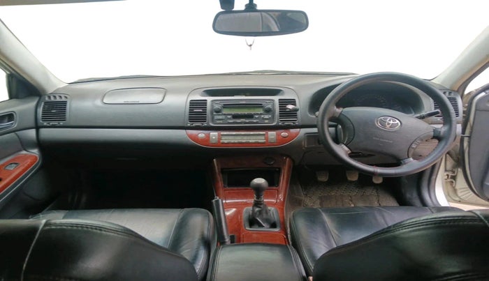 2004 Toyota Camry V3, Petrol, Manual, 1,16,808 km, interior