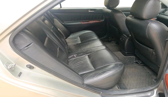 2004 Toyota Camry V3, Petrol, Manual, 1,16,808 km, interior