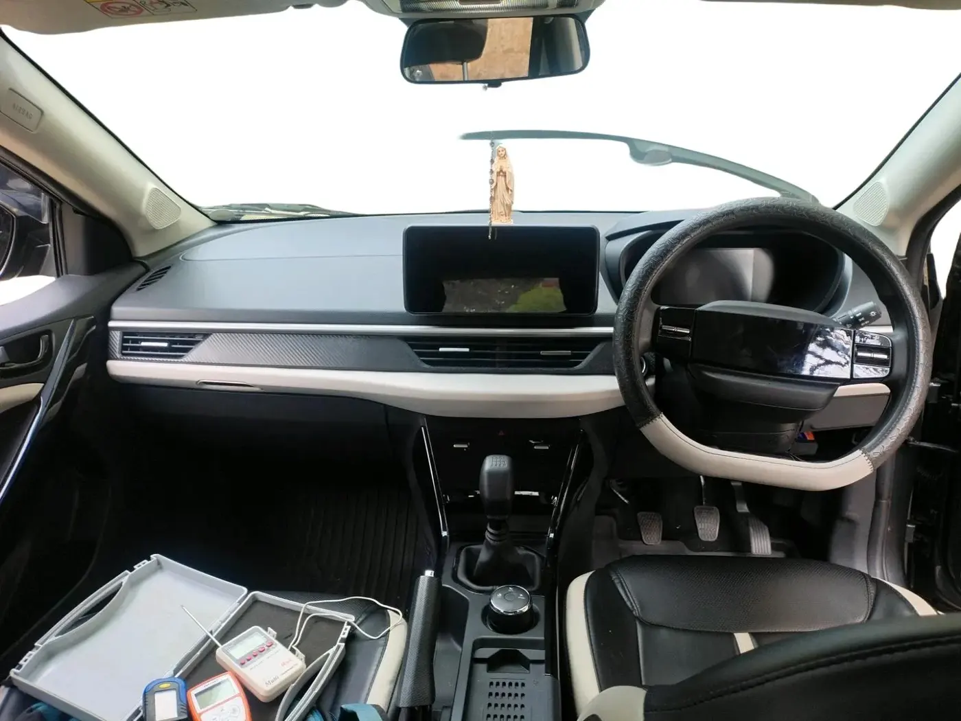 2025 Tata NEXON Creative Plus (PS) 1.2 Petrol Dual Tone, Petrol, Manual, 9,608 km, interior