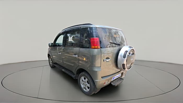 2013 Mahindra Quanto C8, Diesel, Manual, 62,281 km, exterior