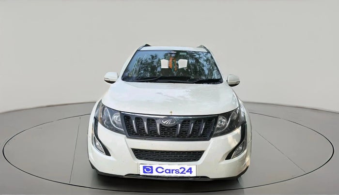 2016 Mahindra XUV500 W8, Diesel, Manual, 65,978 km, exterior