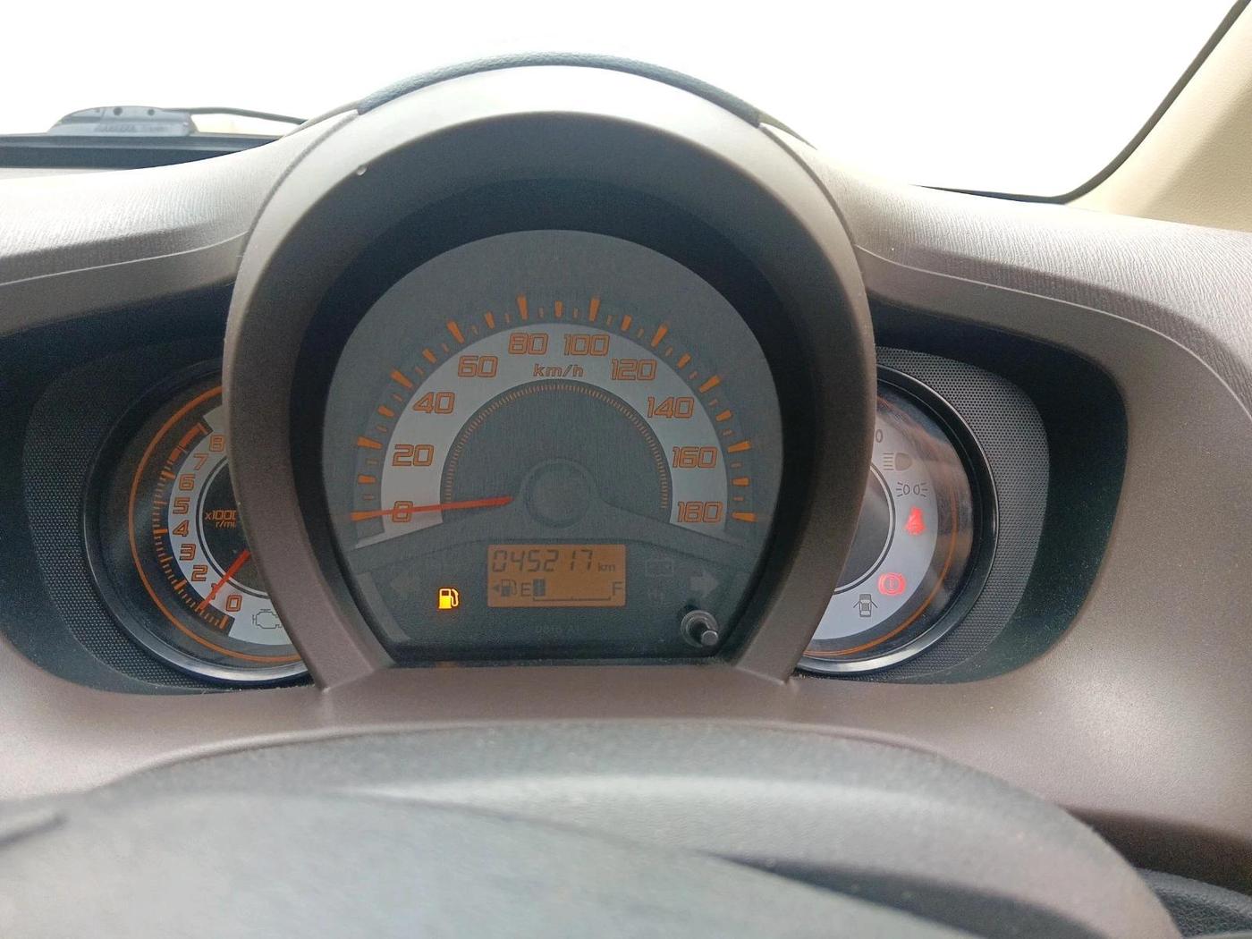 2013 Honda Brio V MT, Petrol, Manual, 45,217 km, interior
