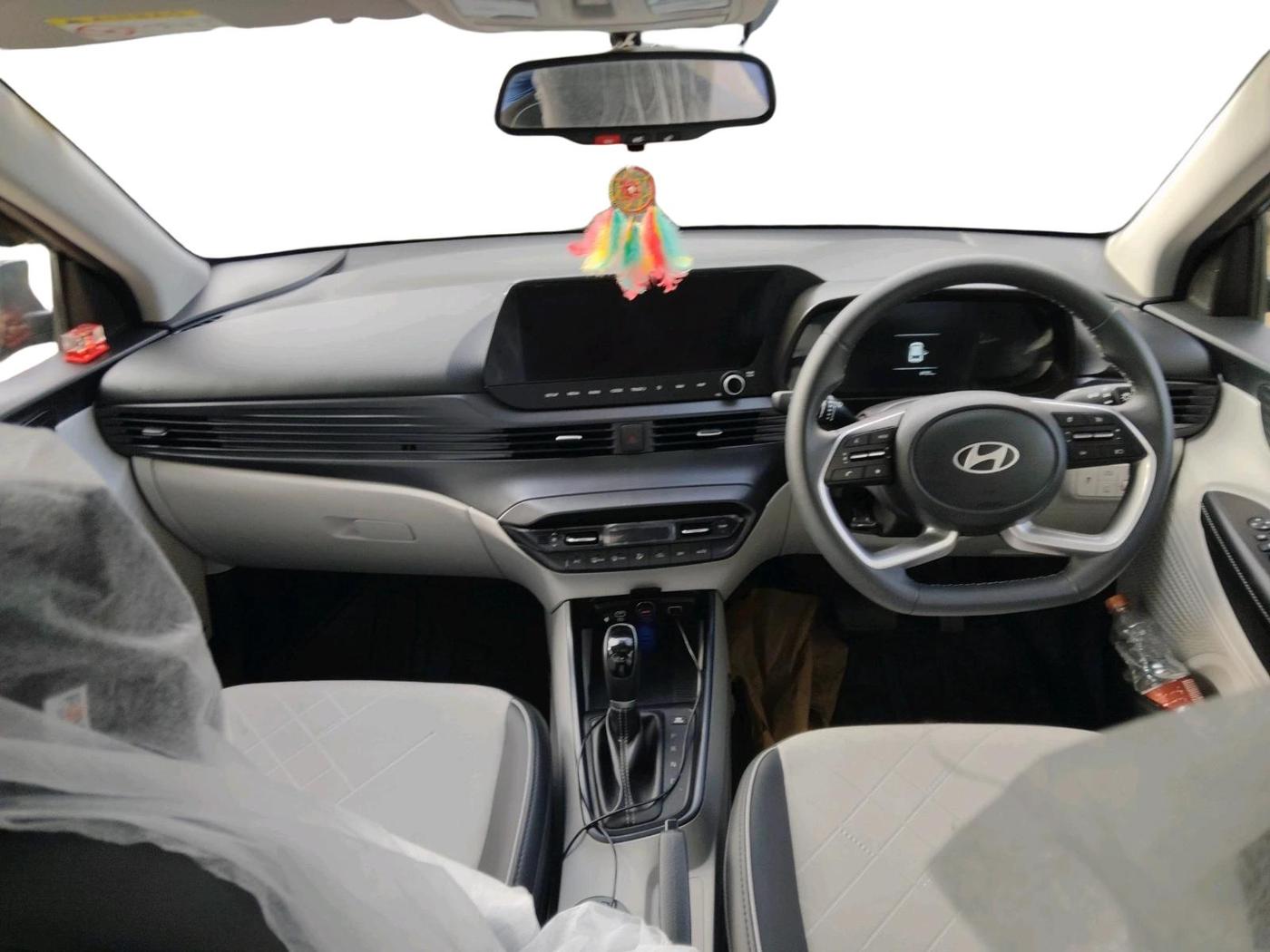2024 Hyundai NEW I20 ASTA (O) 1.2 IVT, Petrol, Automatic, 6,925 km, interior