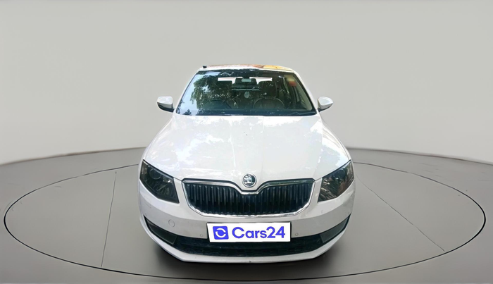 2015 Skoda Octavia 2.0 TDI CR STYLE PLUS AT, Diesel, Automatic, 1,96,295 km, exterior