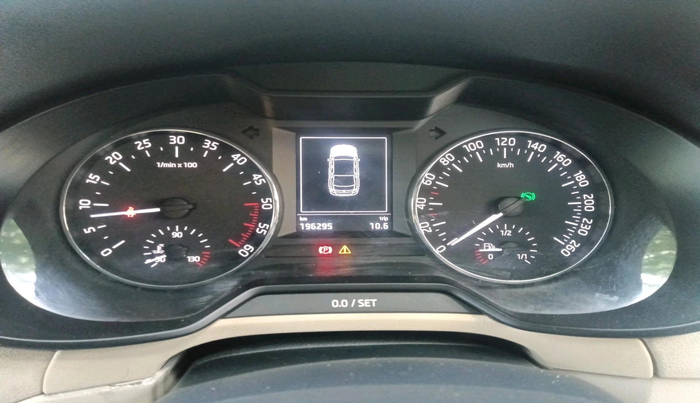 2015 Skoda Octavia 2.0 TDI CR STYLE PLUS AT, Diesel, Automatic, 1,96,295 km, interior