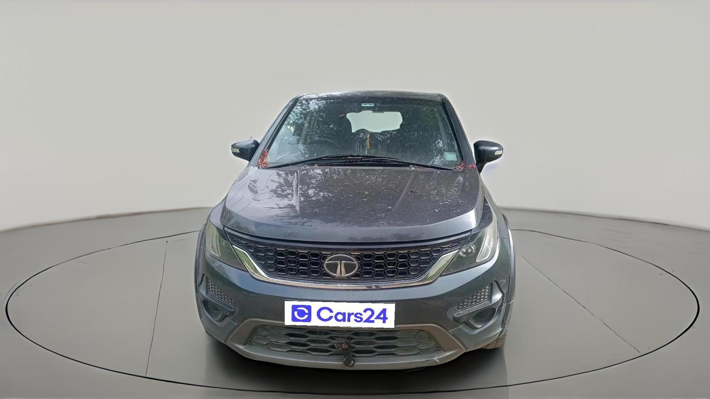 2018 Tata Hexa XMA 4X2 7 STR, Diesel, Automatic, 1,19,832 km, exterior