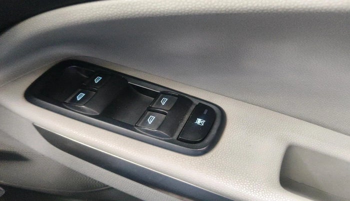 2016 Ford Ecosport TITANIUM 1.5L PETROL AT, Petrol, Automatic, 70,311 km, interior