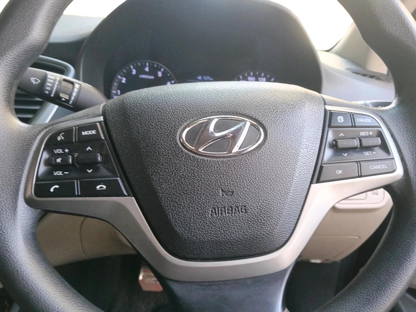 2019 Hyundai Verna 1.6 VTVT SX, Petrol, Manual, 44,639 km, interior