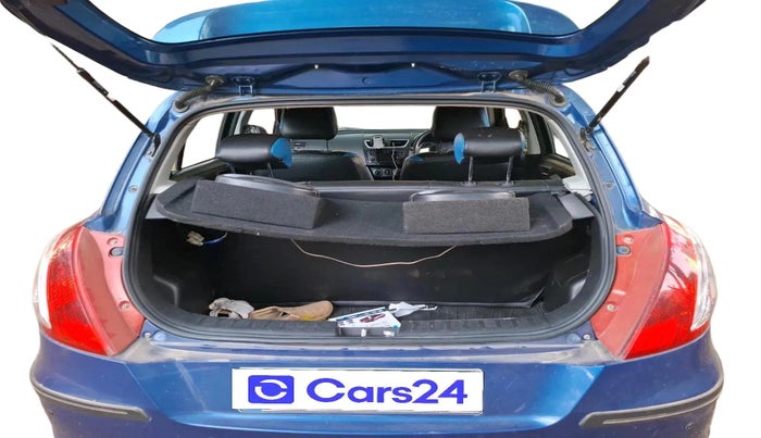 2012 Maruti Swift VXI, Petrol, Manual, 33,889 km, exterior